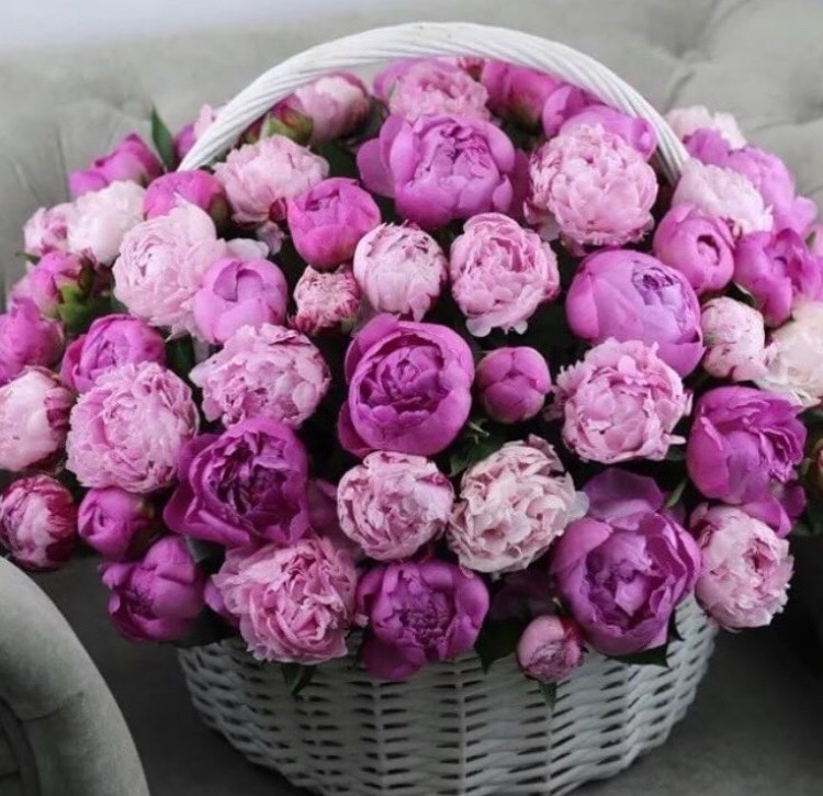 Круглосуточная доставка цветов - это возможность поздравить в любое время суток